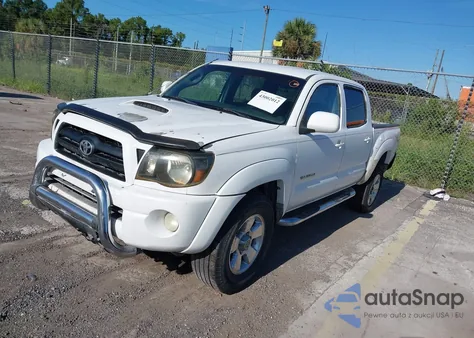 2006 Toyota Tacoma Prerunner V6 из США, поврежденный, VIN 3TMJU62N56M010033